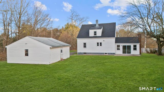 556 Dunbar Hill Road, Hamden, CT 06514