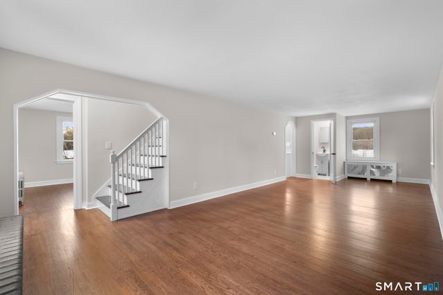 556 Dunbar Hill Road, Hamden, CT 06514