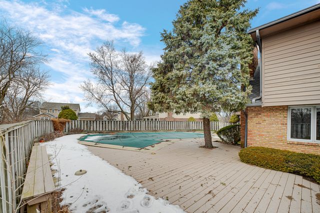 376 Nevada A Court, Frankfort, IL 60423