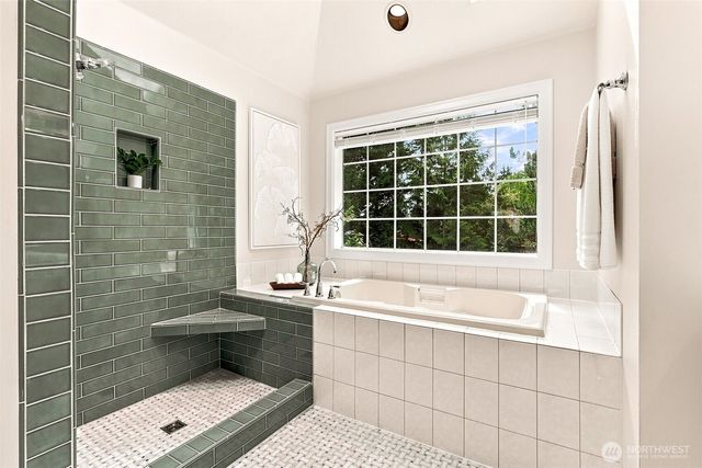 2531 Buckingham Drive SE, Olympia, WA 98501
