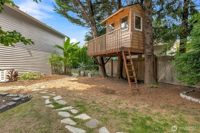 2531 Buckingham Drive SE, Olympia, WA 98501