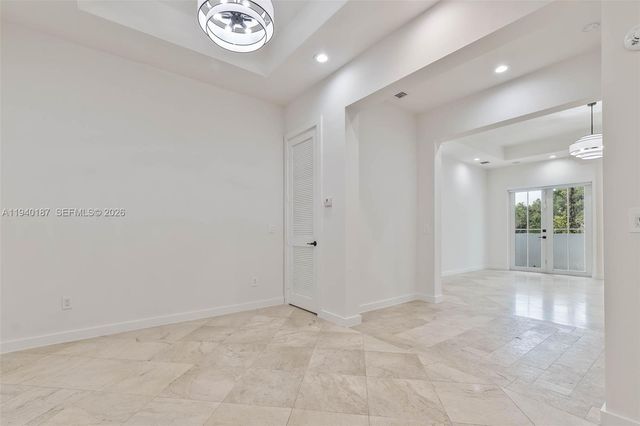 343 Madeira Ave 343, Coral Gables, FL 33134