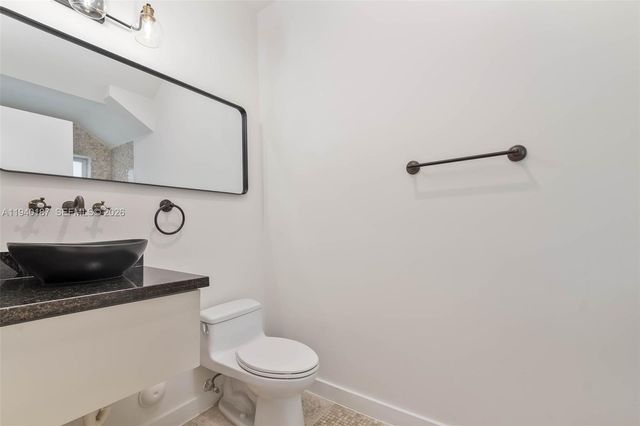 343 Madeira Ave 343, Coral Gables, FL 33134