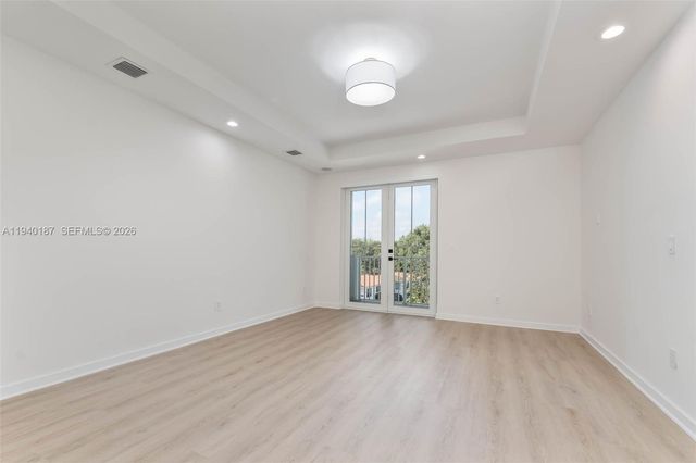 343 Madeira Ave 343, Coral Gables, FL 33134