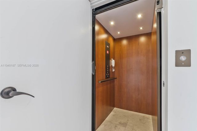 343 Madeira Ave 343, Coral Gables, FL 33134