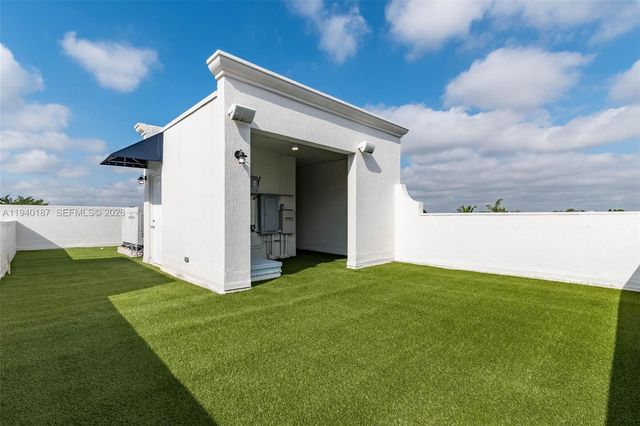 343 Madeira Ave 343, Coral Gables, FL 33134