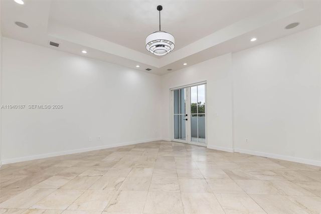 343 Madeira Ave 343, Coral Gables, FL 33134