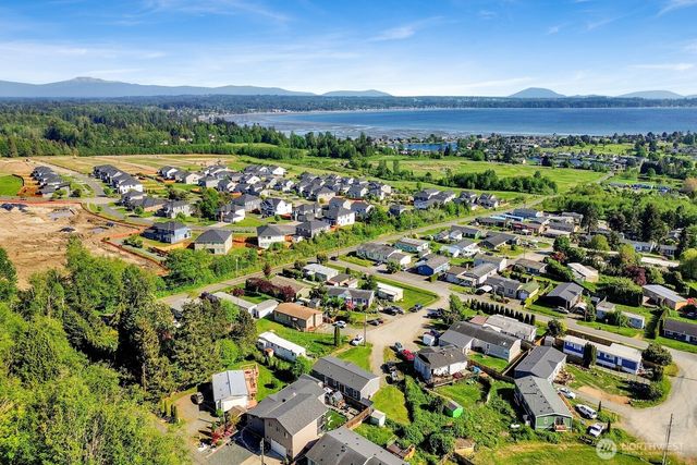 8483 Alder Way, Blaine, WA 98230