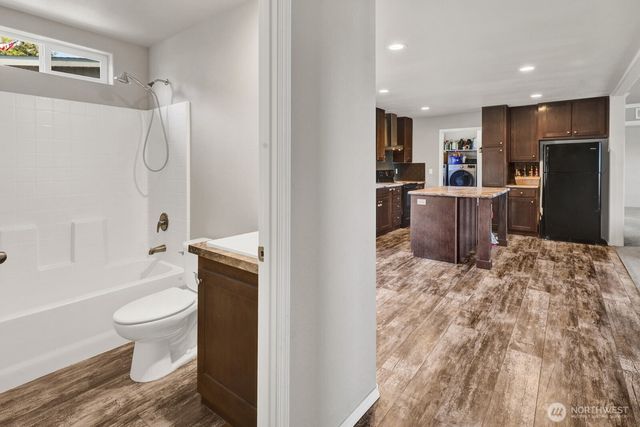 8483 Alder Way, Blaine, WA 98230