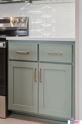 6664 Shadow Ridge Place, Columbus, NE 68601