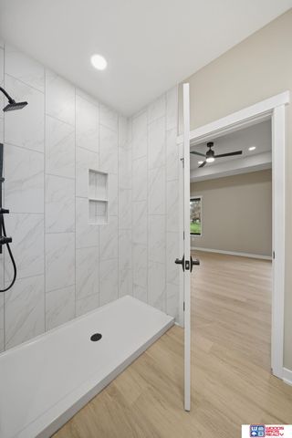 6664 Shadow Ridge Place, Columbus, NE 68601