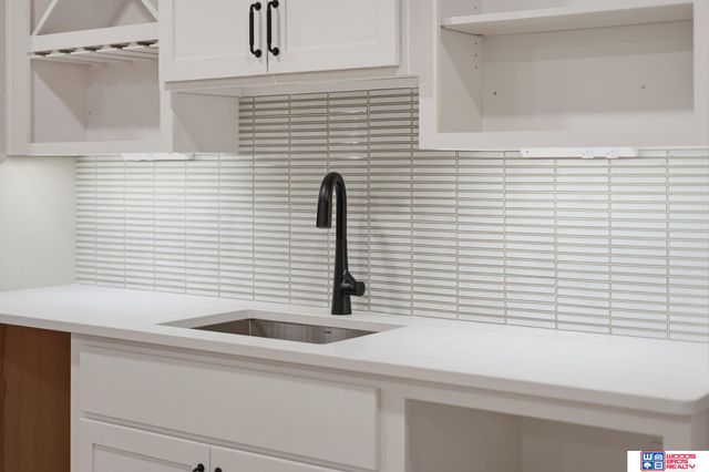 6664 Shadow Ridge Place, Columbus, NE 68601