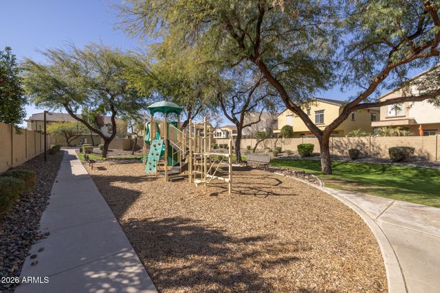 2725 E MINE CREEK Road 2166, Phoenix, AZ 85024