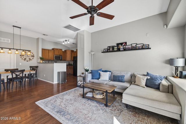 2725 E MINE CREEK Road 2166, Phoenix, AZ 85024