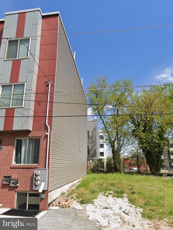 2231 N FRANKLIN ST, Philadelphia, PA 19133