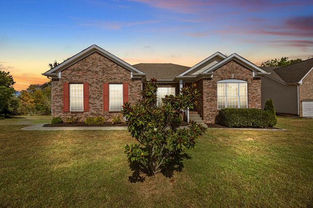 1012 Solomon Ln, Spring Hill, TN 37174