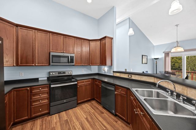 1012 Solomon Ln, Spring Hill, TN 37174