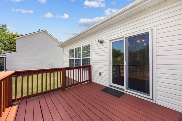 1012 Solomon Ln, Spring Hill, TN 37174