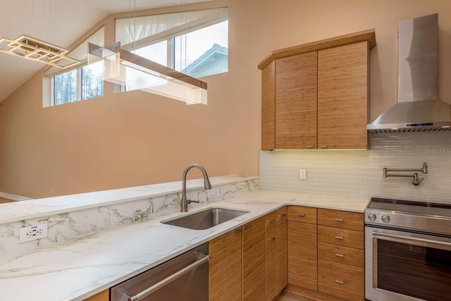 5590 GREYSTON STREET, Palm Harbor, FL 34685