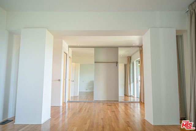 8895 Appian Way, Los Angeles, CA 90046