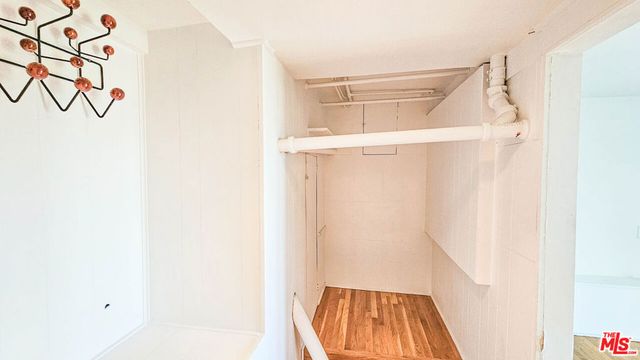 8895 Appian Way, Los Angeles, CA 90046