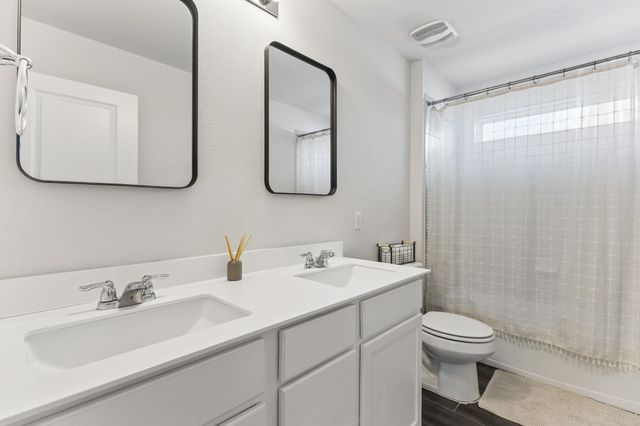 2851 Brand Iron DR, San Marcos, TX 78666