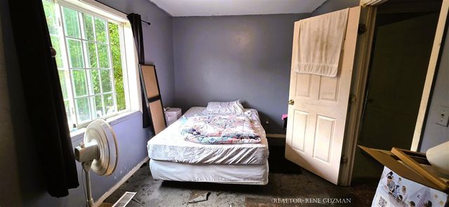 1330 Lafayette Avenue, Grand Rapids, MI 49507