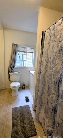 1330 Lafayette Avenue, Grand Rapids, MI 49507
