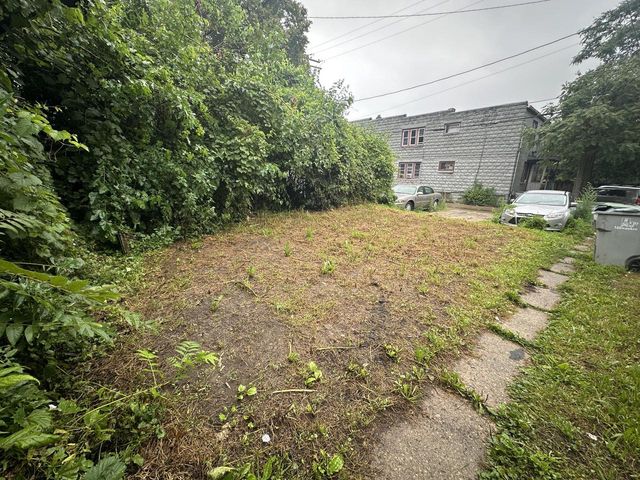 3068 N 34th STREET, Milwaukee, WI 53210
