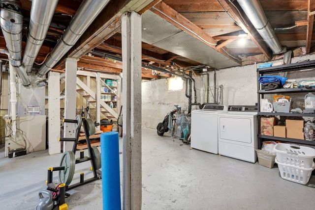 2727 N Crestline St, Spokane, WA 99207