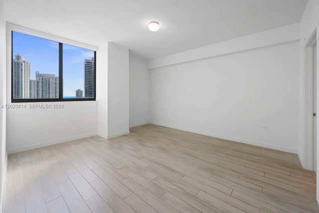 999 SW 1st Ave 2911, Miami, FL 33130