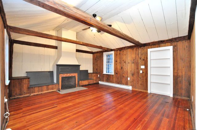 11 West Chestnut Hill Road, Litchfield, CT 06759