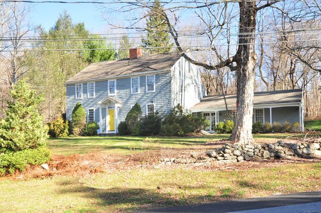 11 West Chestnut Hill Road, Litchfield, CT 06759