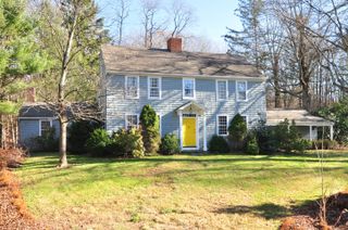 11 West Chestnut Hill Road, Litchfield, CT 06759