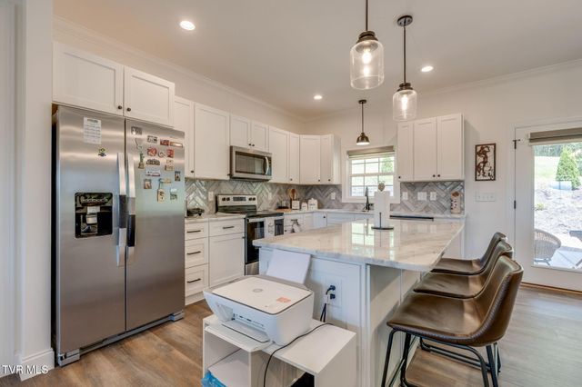 209 Semore Drive, Jonesborough, TN 37659