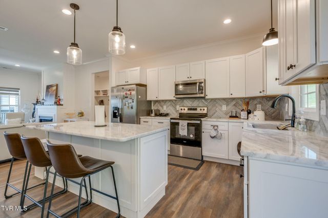 209 Semore Drive, Jonesborough, TN 37659