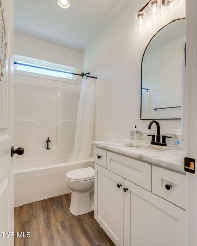 209 Semore Drive, Jonesborough, TN 37659