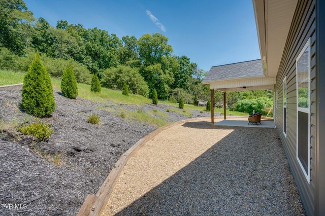 209 Semore Drive, Jonesborough, TN 37659