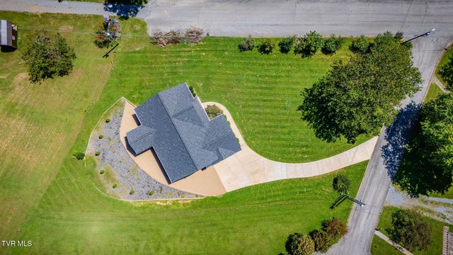 209 Semore Drive, Jonesborough, TN 37659