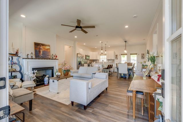 209 Semore Drive, Jonesborough, TN 37659