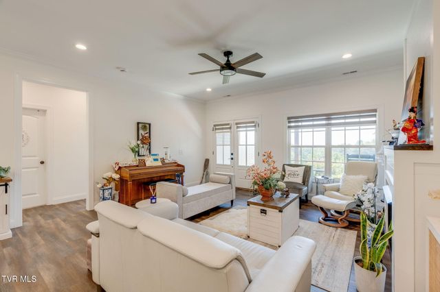 209 Semore Drive, Jonesborough, TN 37659
