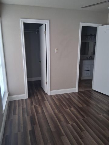 3600 Jeanetta Street 105, Houston, TX 77063