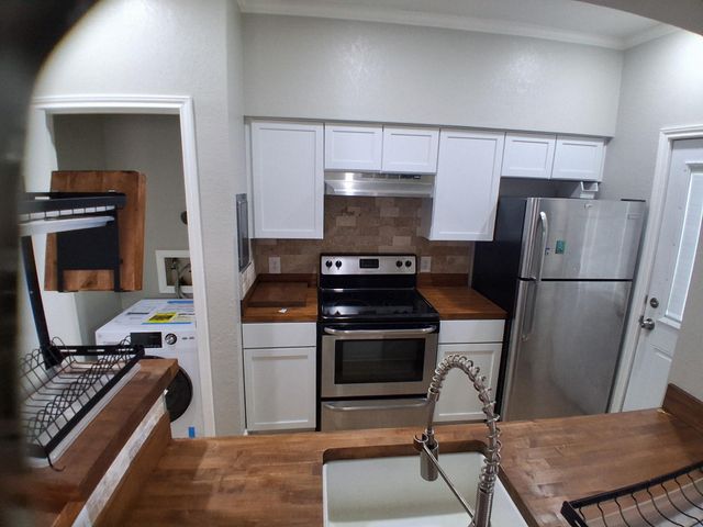 3600 Jeanetta Street 105, Houston, TX 77063