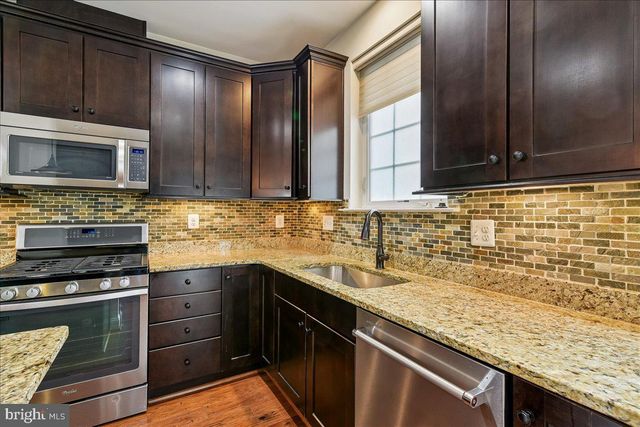 105 MERIDIAN LN, Towson, MD 21286