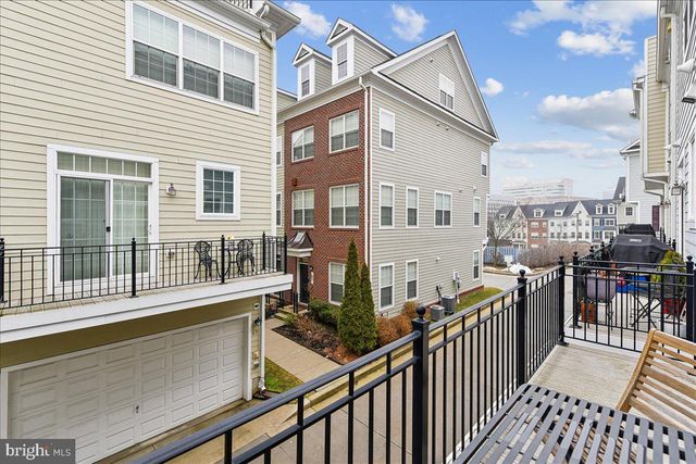 105 MERIDIAN LN, Towson, MD 21286