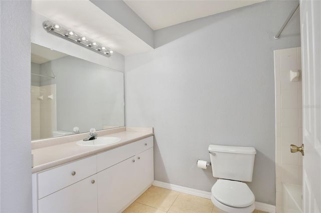 5131 CITY STREET 634, Orlando, FL 32839