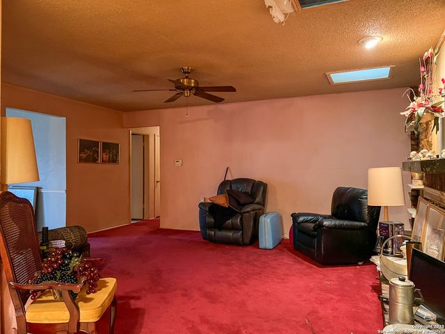 5422 El Tejano, San Antonio, TX 78233