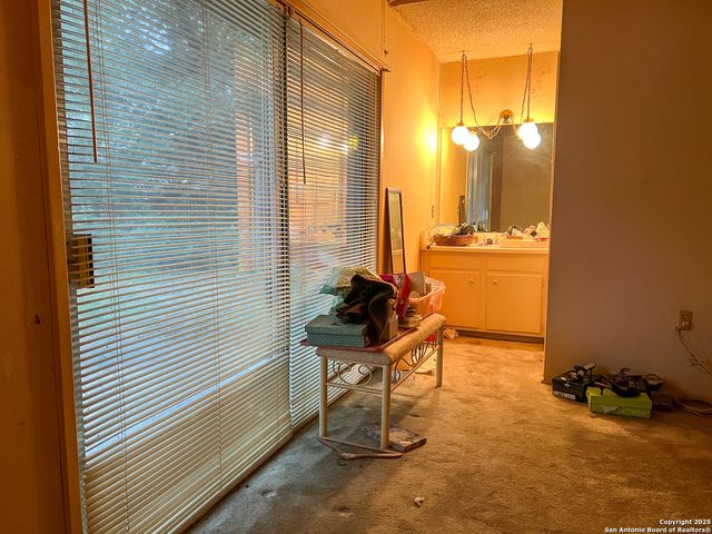 5422 El Tejano, San Antonio, TX 78233