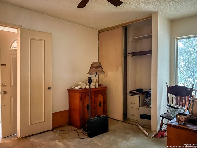 5422 El Tejano, San Antonio, TX 78233