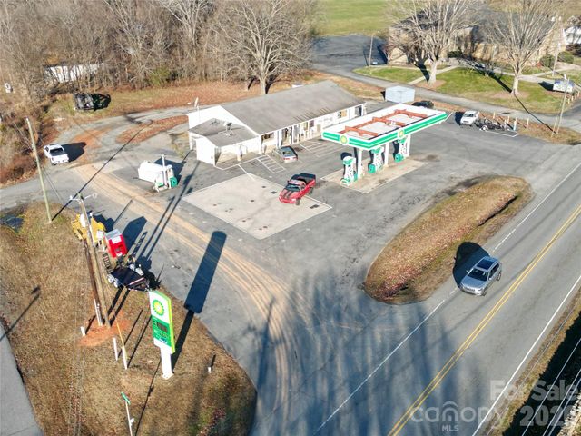 122 Julius Mac Road, Stanley, NC 28164